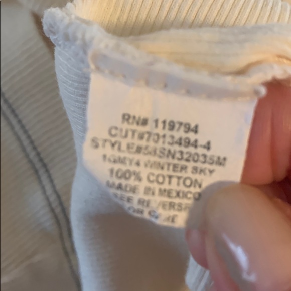 One World top - Picture 9 of 9